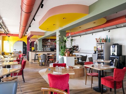 greet Hotel Massieux Lyon Nord