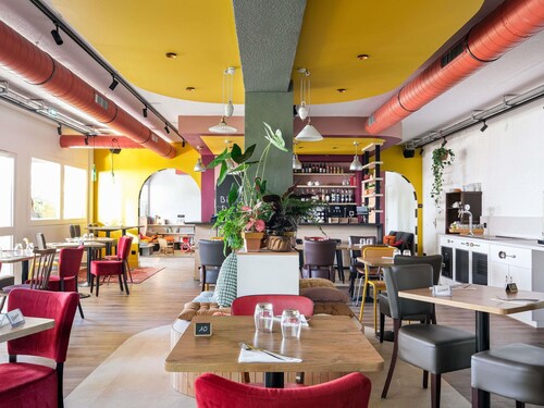 greet Hotel Massieux Lyon Nord