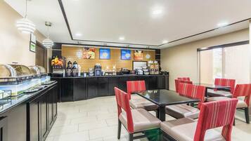 Café da manhã continental grátis todos os dias