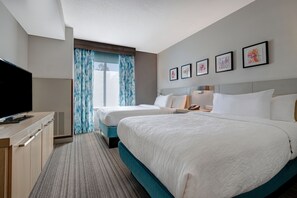 Ropa de cama de alta calidad y escritorio