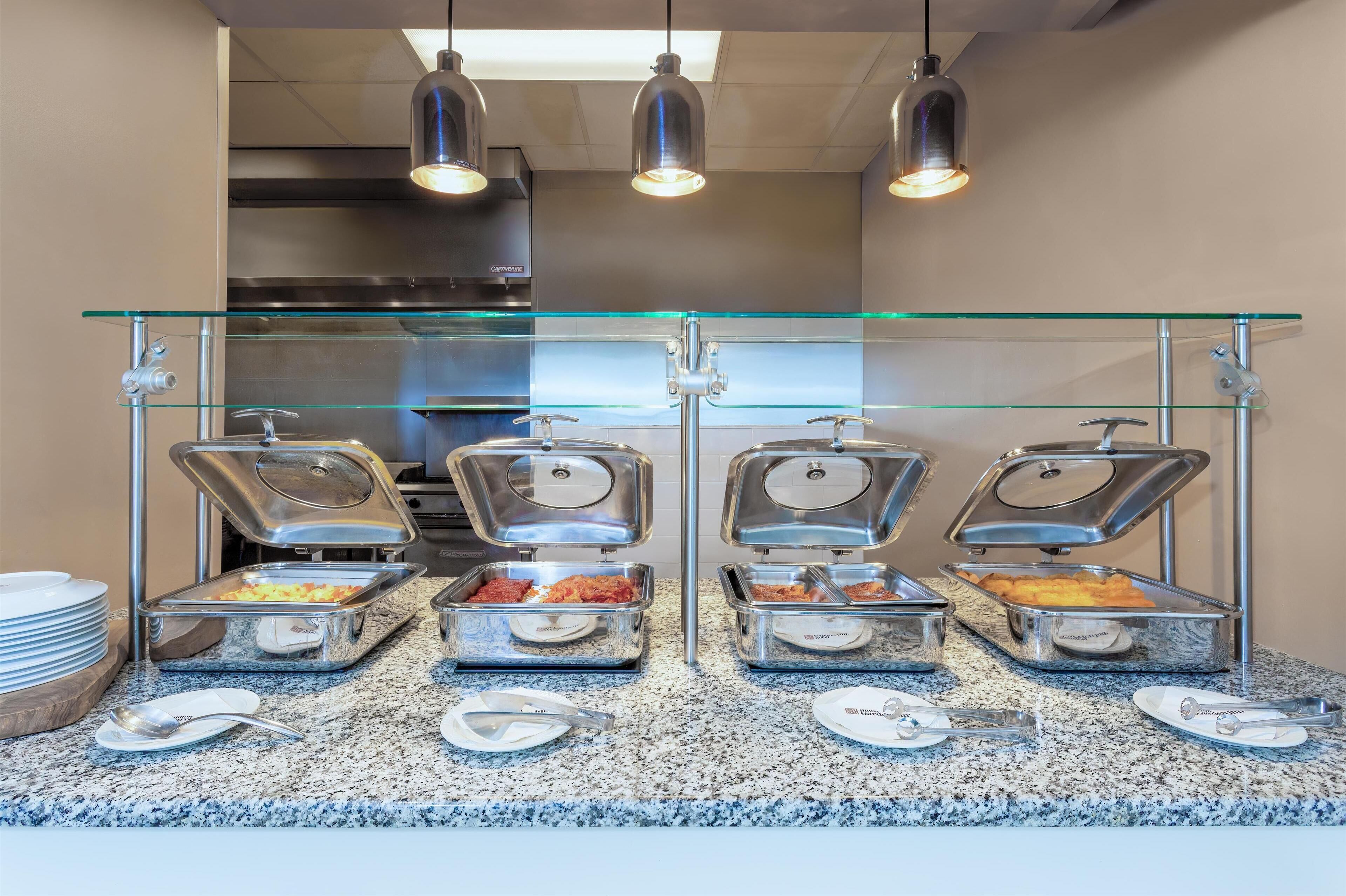 lunch and dinner served