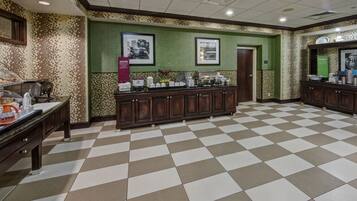 Free daily buffet breakfast