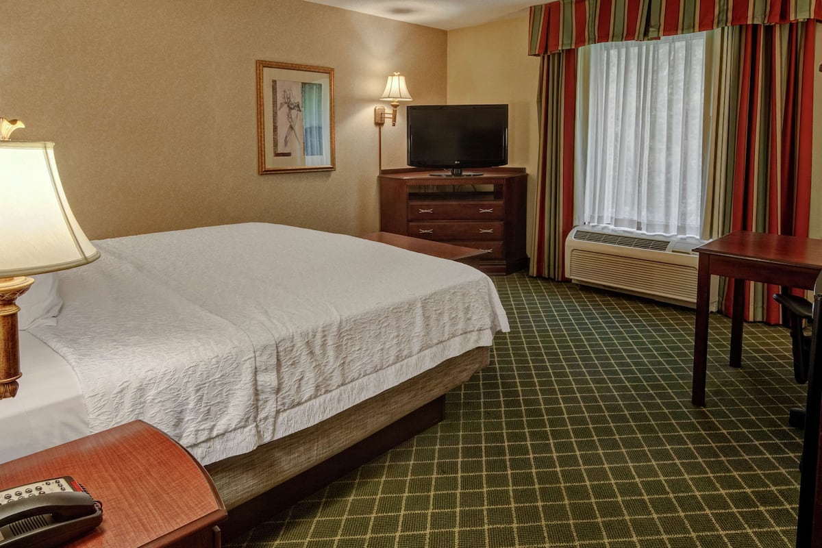 Premium bedding, pillow-top beds, desk, laptop workspace