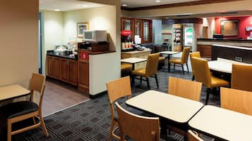 Free continental breakfast