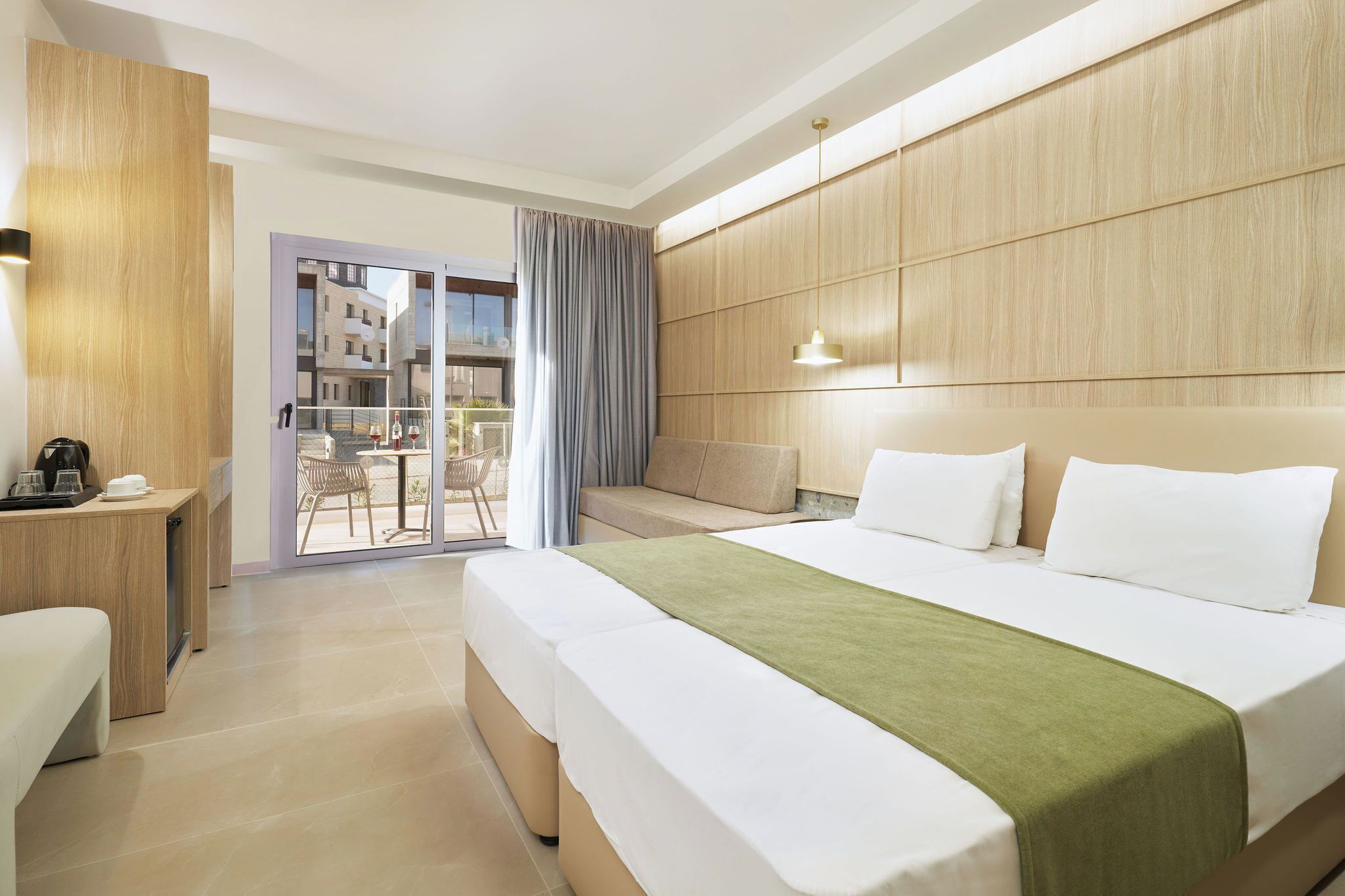 Select Comfort beds, in-room safe, desk, blackout drapes