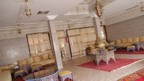 Lobby lounge - Bougafer (Tinghir)