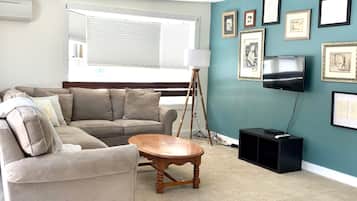 Family Room | Living area | TV