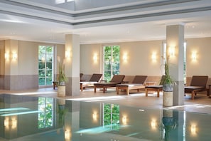 Body treatments, facials, 3 treatment rooms, manicures and pedicures