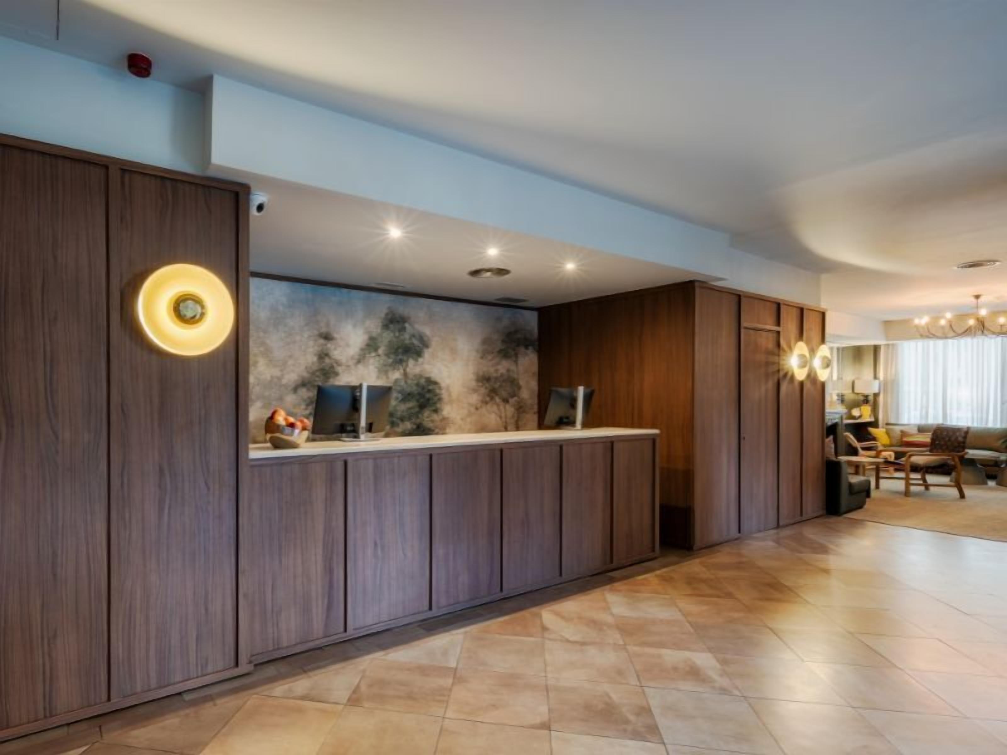 Photo - Luze Castellana