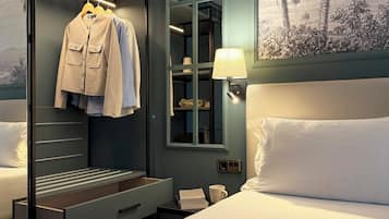 Select Comfort beds, in-room safe, desk, laptop workspace