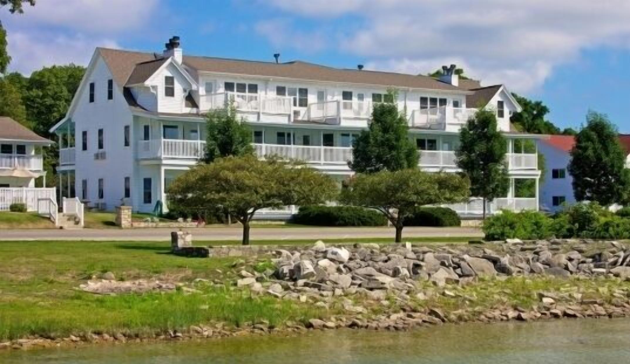 Top 5 Lakefront Hotels In Door County, Wisconsin Trip101