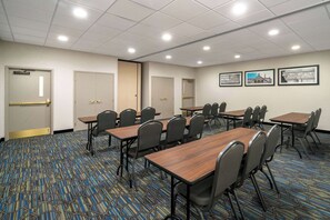 Meeting facility - La Quinta Inn & Suites by Wyndham Latham Albany Airport (Latham)