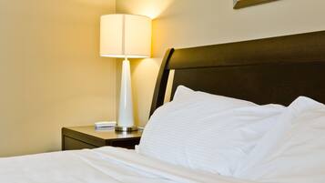 City Suite, 1 Bedroom | Premium bedding, desk, free WiFi