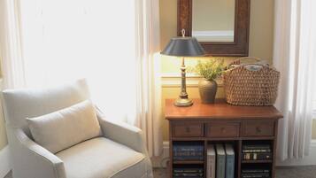 Televisi layar datar 32-inci dengan saluran TV kabel