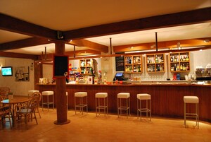 Bar (en la propiedad)