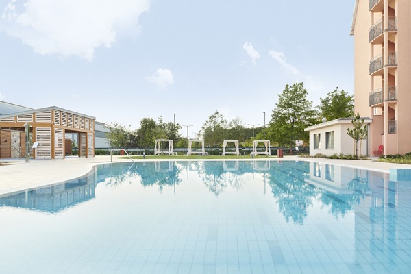 4 Innenpools, 2 Außenpools, Cabañas (gegen Gebühr), Sonnenschirme