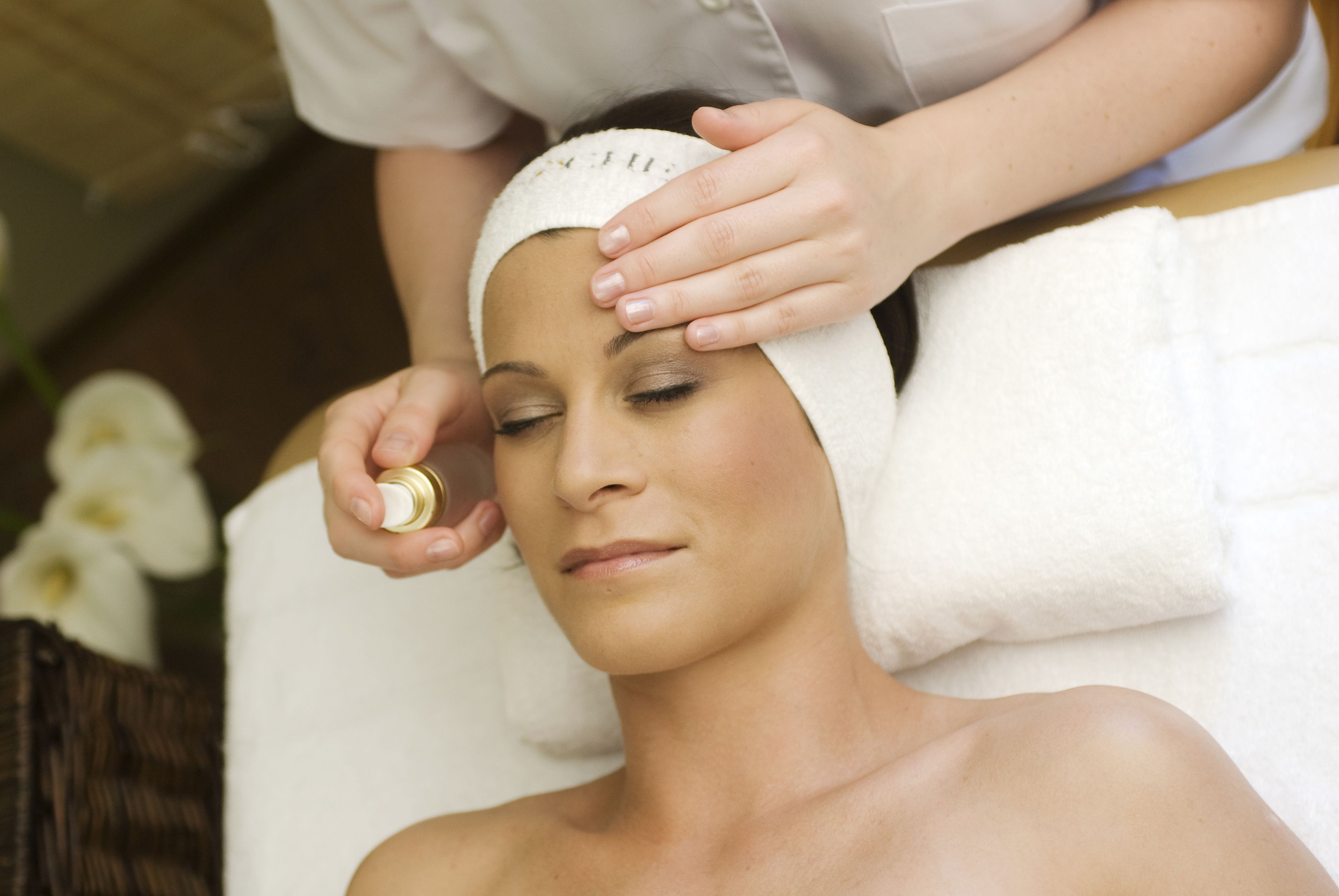 couples treatment room(s), body treatments, hydrotherapy, thai massages