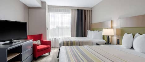 Caja de seguridad en la habitación, cortinas blackout y insonorización