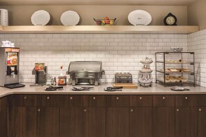 Free continental breakfast