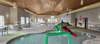 麗笙威斯康辛州東綠灣鄉村套房酒店