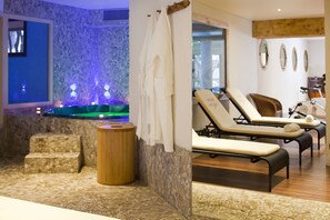 Soins du corps, enveloppements, exfoliation, enveloppements détoxifiants