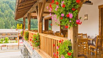 Doppelzimmer, Balkon | Terrasse/Patio