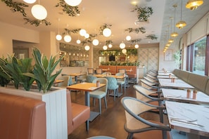 Breakfast and dinner served - Trim Castle Hotel (Trim)