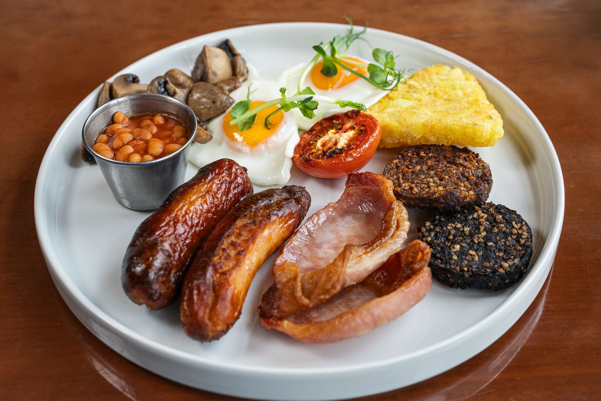 daily full breakfast (eur 12.95 per person)