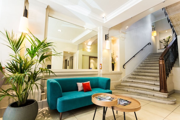 Reception - ROYAL Annecy Apparthôtel (Annecy)