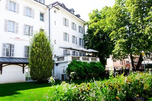 Exterior - ROYAL Annecy Apparthôtel (Annecy)