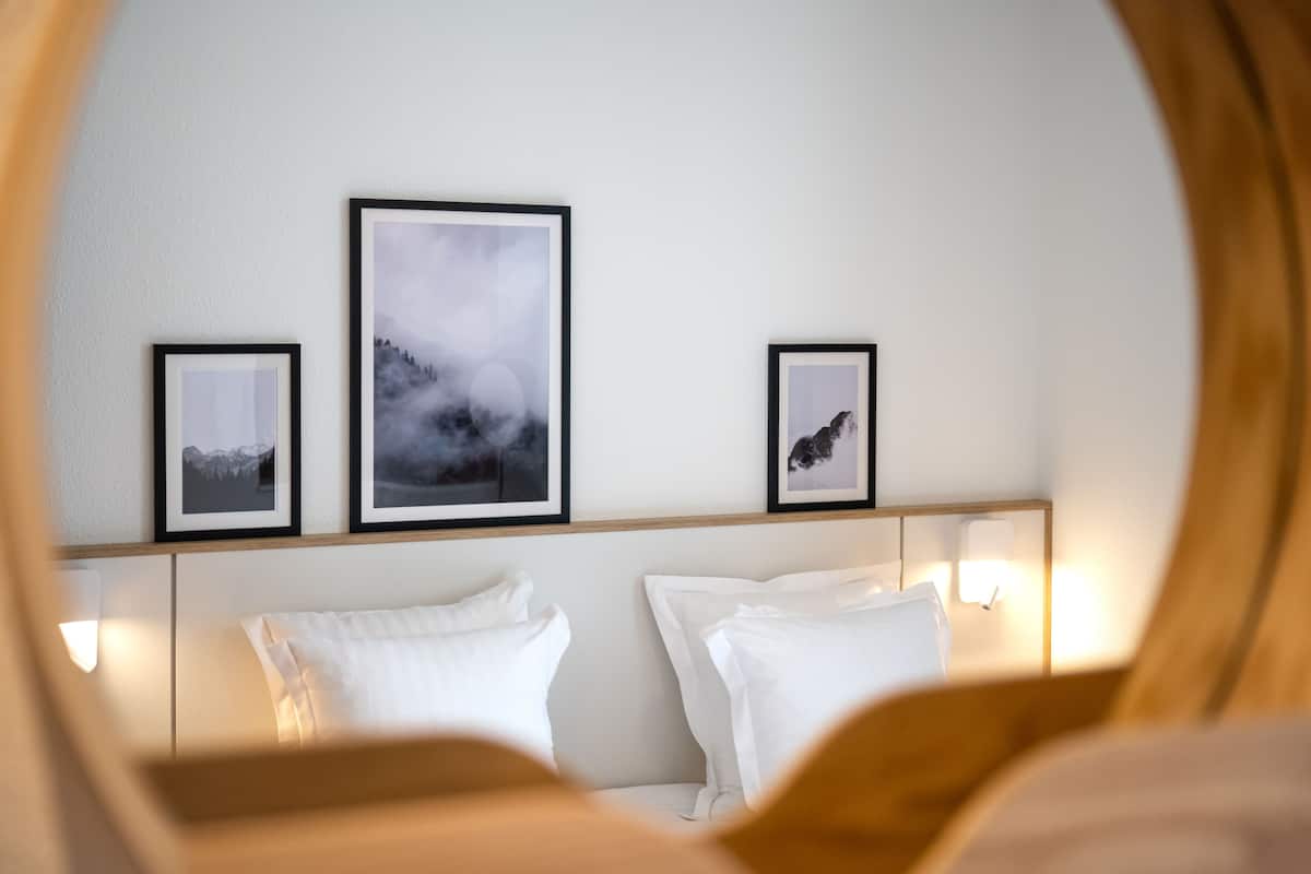 Premium bedding, in-room safe, soundproofing, iron/ironing board