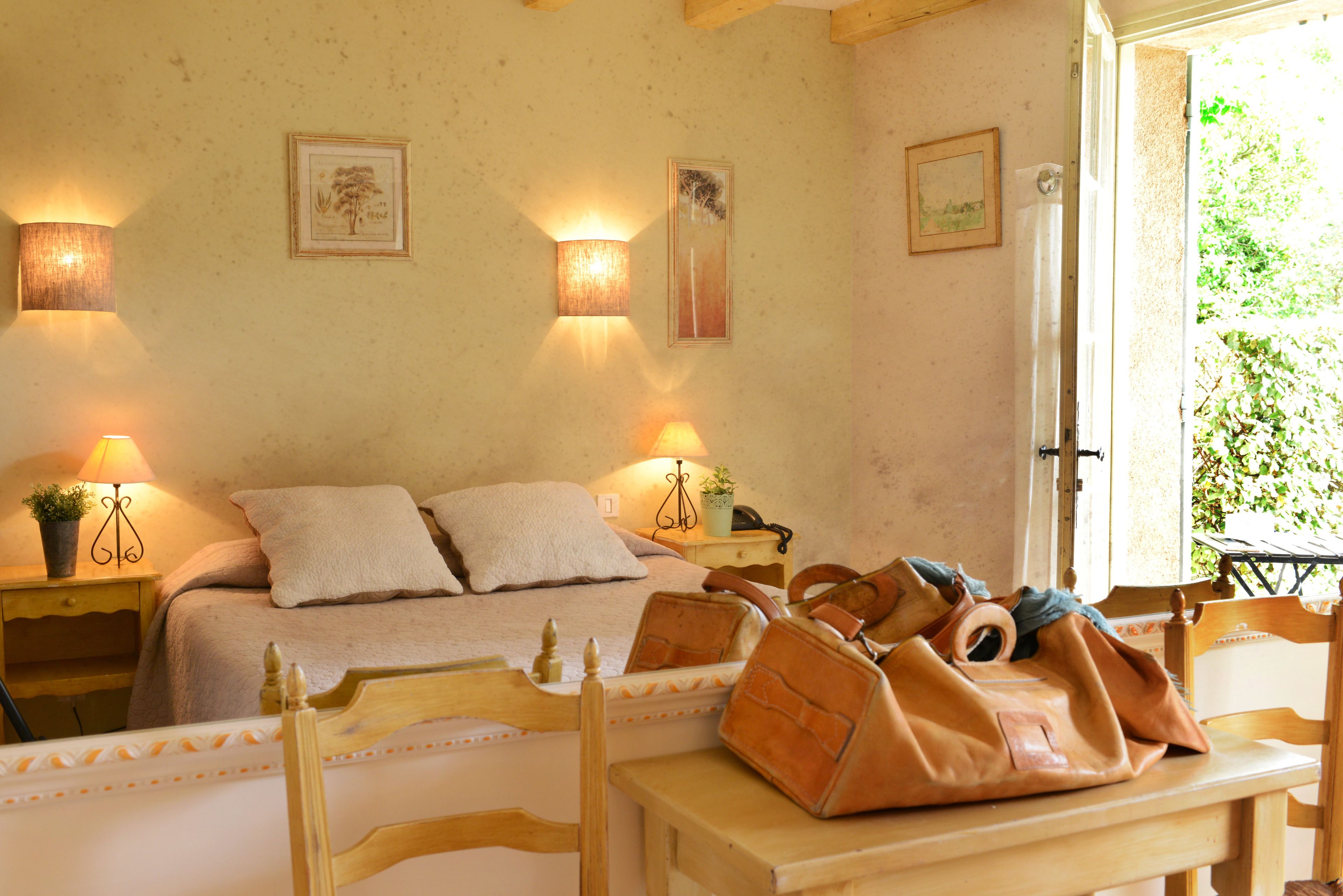 double room, 1 queen bed, terrace | minibar, in-room safe, desk, free wifi