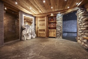 Hammam, massages sportifs, soins de réflexologie, massages