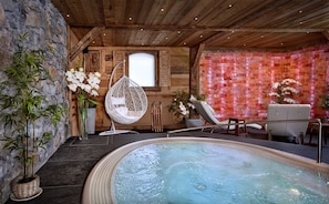 Turkish bath/hammam, sports massages, reflexology, massages - Neige et Roc, The Originals Relais (Samoëns)
