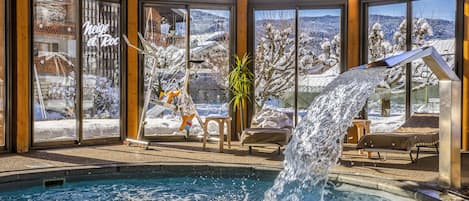 Indoor pool, seasonal outdoor pool, pool umbrellas, sun loungers