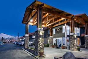 Exterior - Cielo Hotel Bishop-Mammoth, an Ascend Collection Hotel (Bishop)