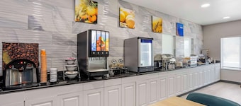 Comfort Inn & Suites Harrisburg-Hershey North