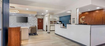 Comfort Inn & Suites Harrisburg-Hershey North