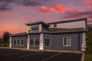 Exterior - Comfort Inn & Suites Harrisburg-Hershey North (Harrisburg)