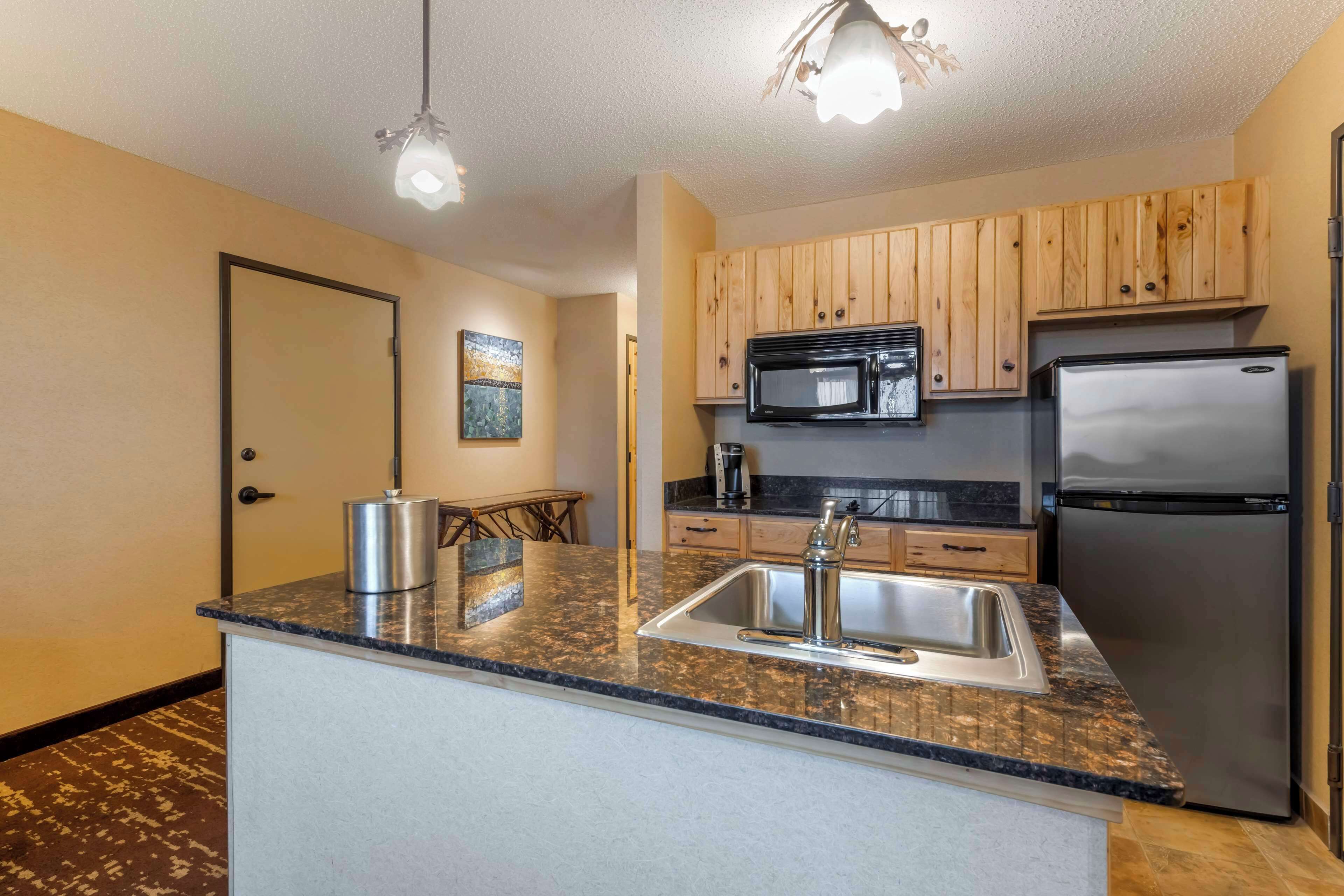 standard room, 1 king bed, accessible, balcony (with sofabed) | premium bedding, down duvets, desk, iron/ironing board