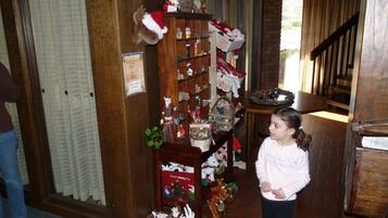 Gift shop