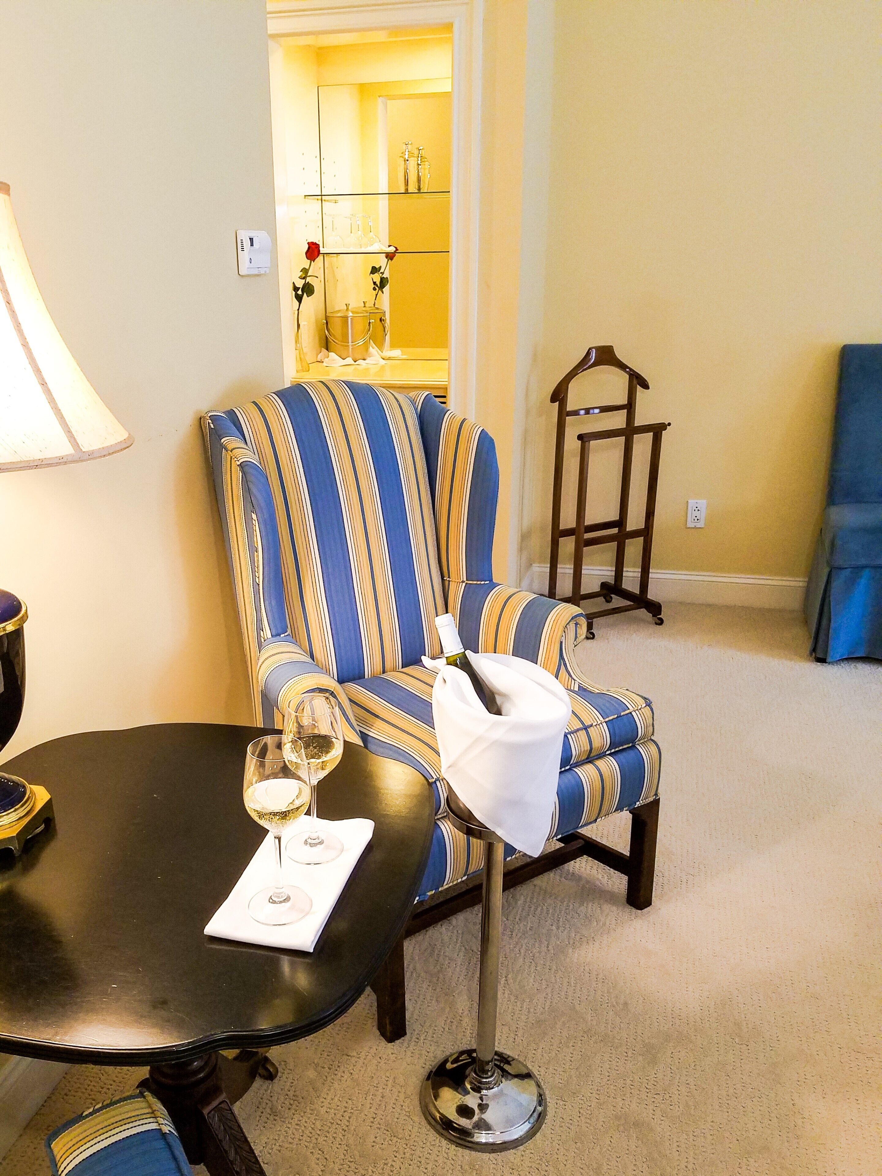 luxury room, 1 bedroom, non smoking (room 322) | blackout curtains, iron/ironing board, free wifi, bed sheets