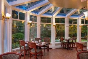 Breakfast and dinner served - Copper Beech Inn (Ivoryton)