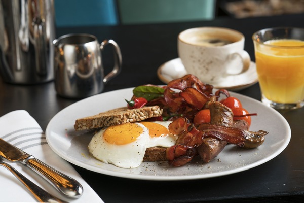 Free daily buffet breakfast