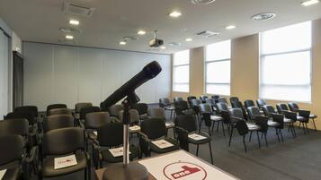 สถานที่จัดงานประชุม