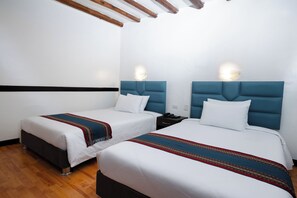 10 bedrooms, in-room safe, desk, free WiFi - Hotel Hacienda Cusco Plaza (Cusco)