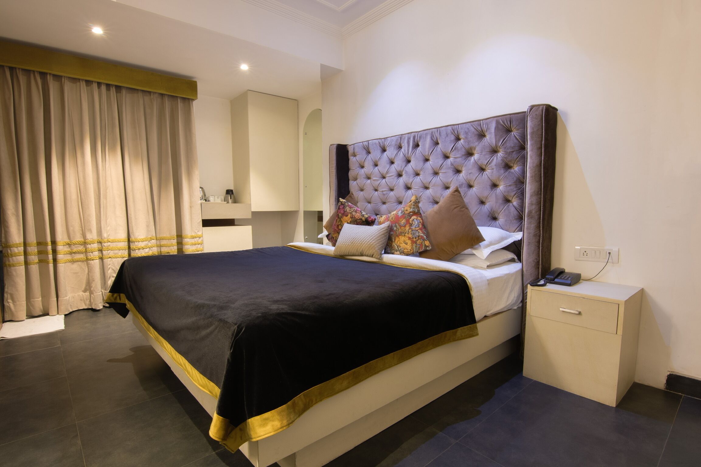 Suite | Egyptian cotton sheets, premium bedding, minibar, in-room safe