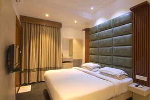 Sábanas de algodón egipcio, ropa de cama de alta calidad y minibar 