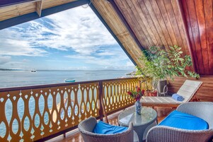 Luxury Room, Sea View | View from room