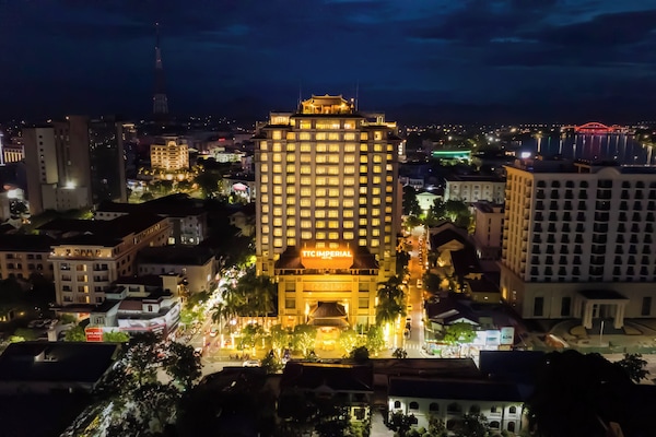 Mặt tiền nơi lưu trú